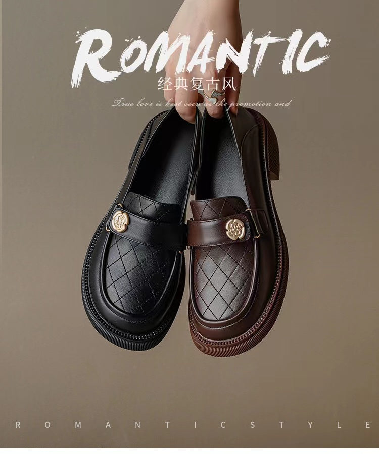 65-71D /Women's shoes