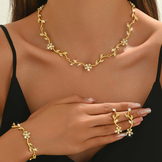 19-24D /Necklace+Bracelets