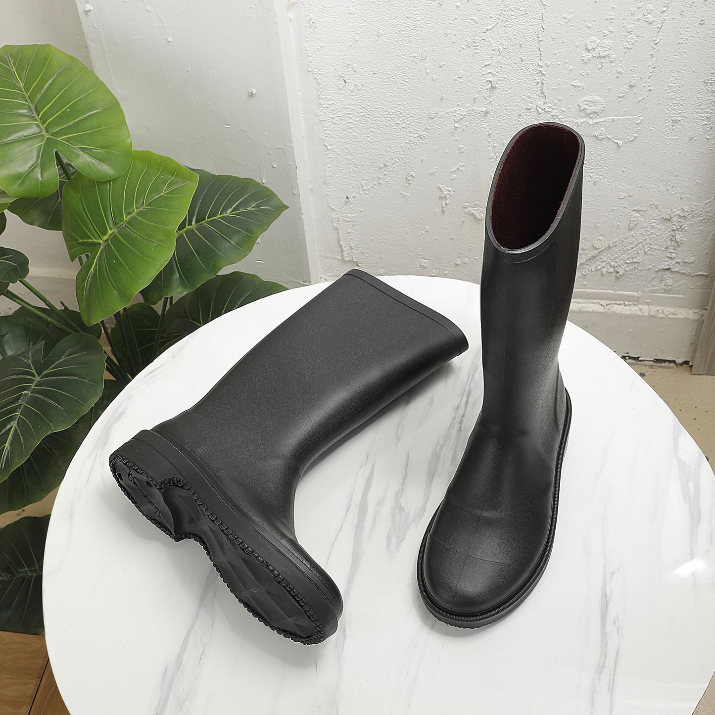98-108D / Waterproof rubber rain boots