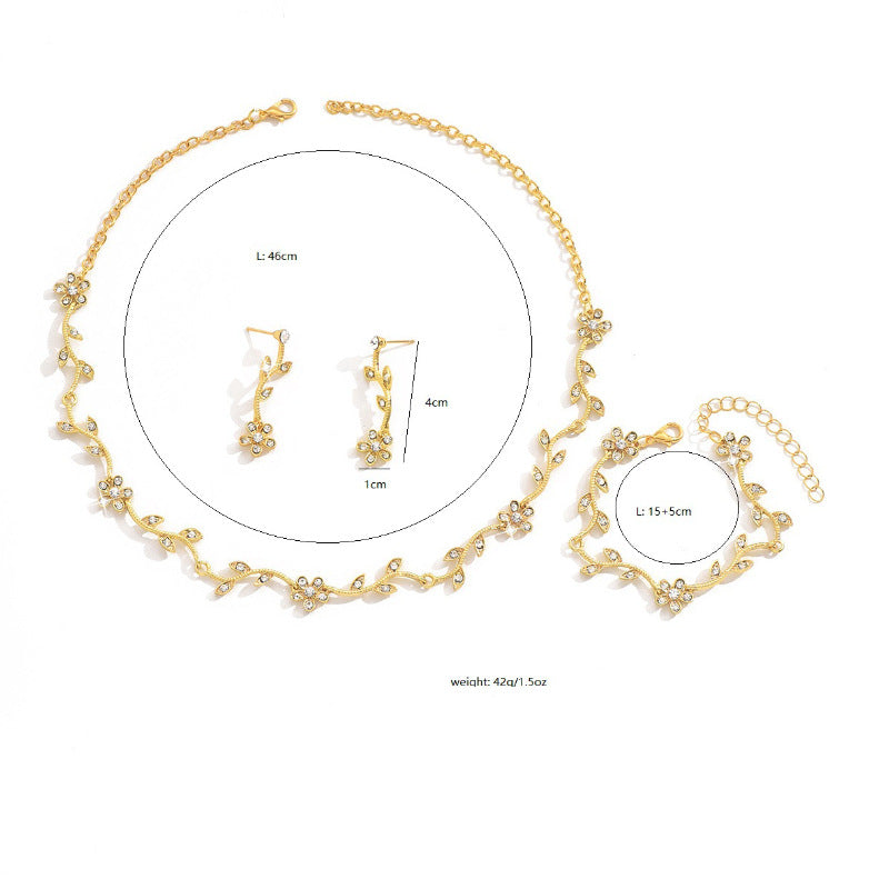 19-24D /Necklace+Bracelets