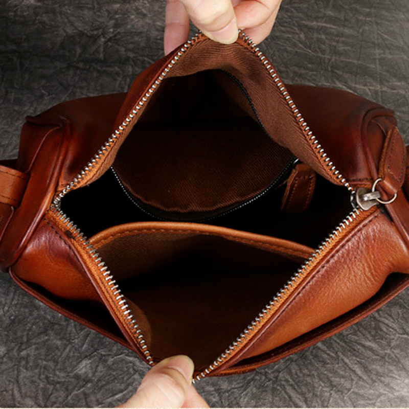 61-71D/Crossbody Bags