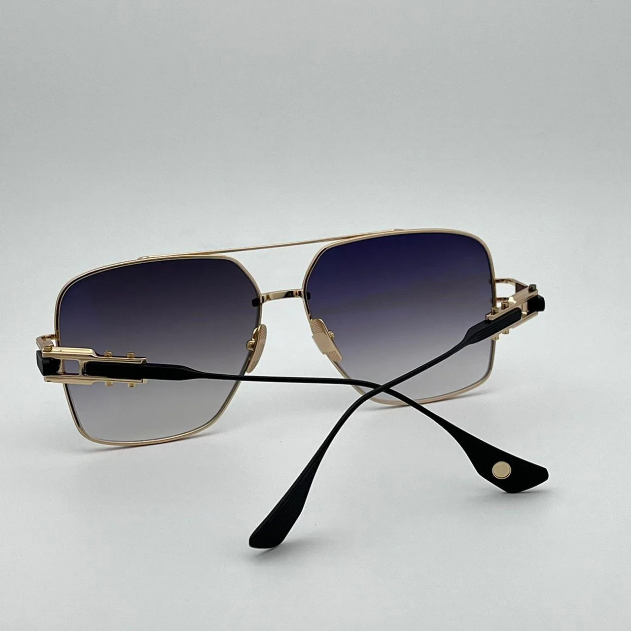 38-48D /Sunglasses